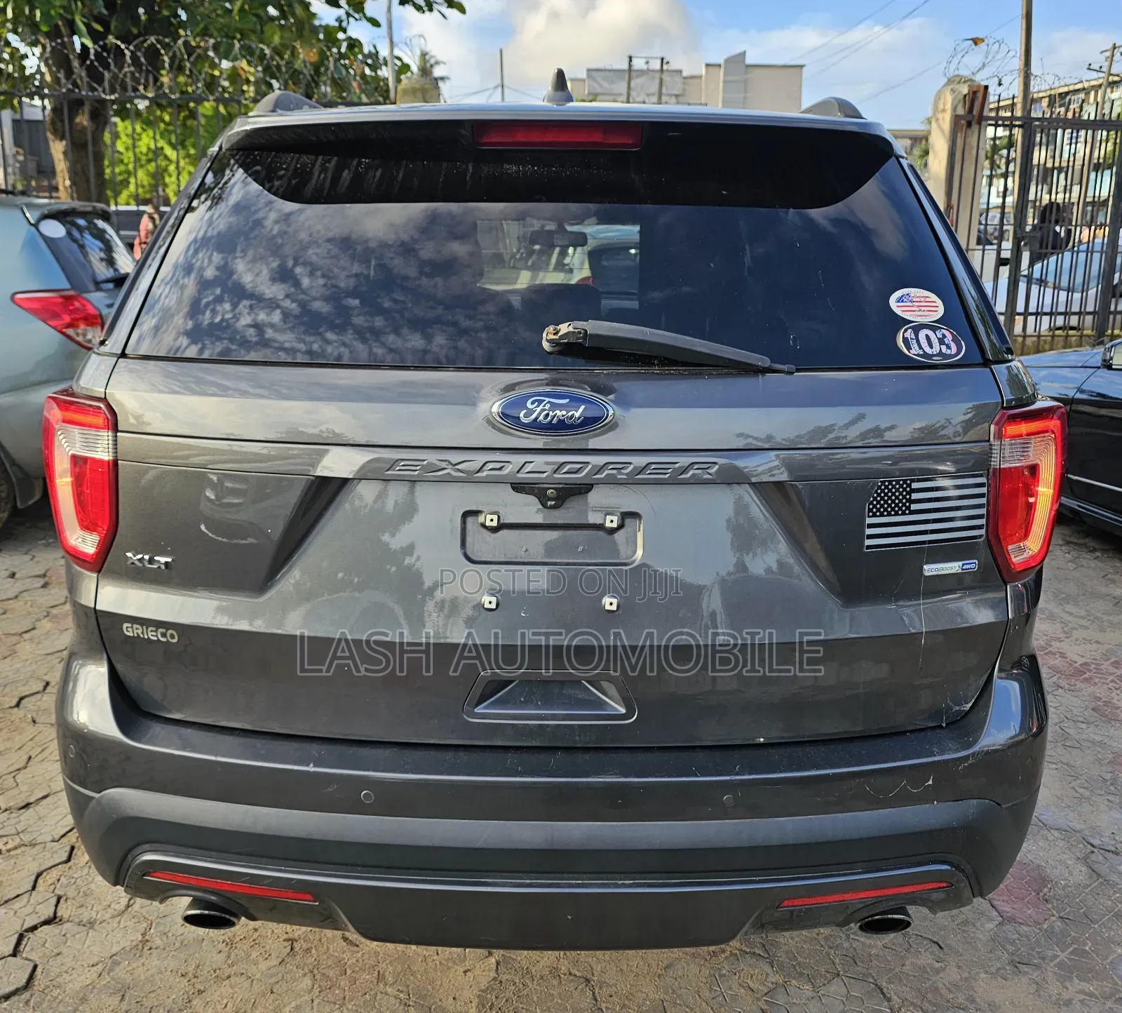 Ford Explorer 2018 Gray