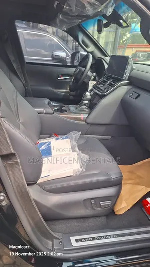 New Toyota Land Cruiser LC300 2025 Black