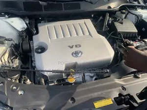 Toyota Venza V6 AWD 2011 White