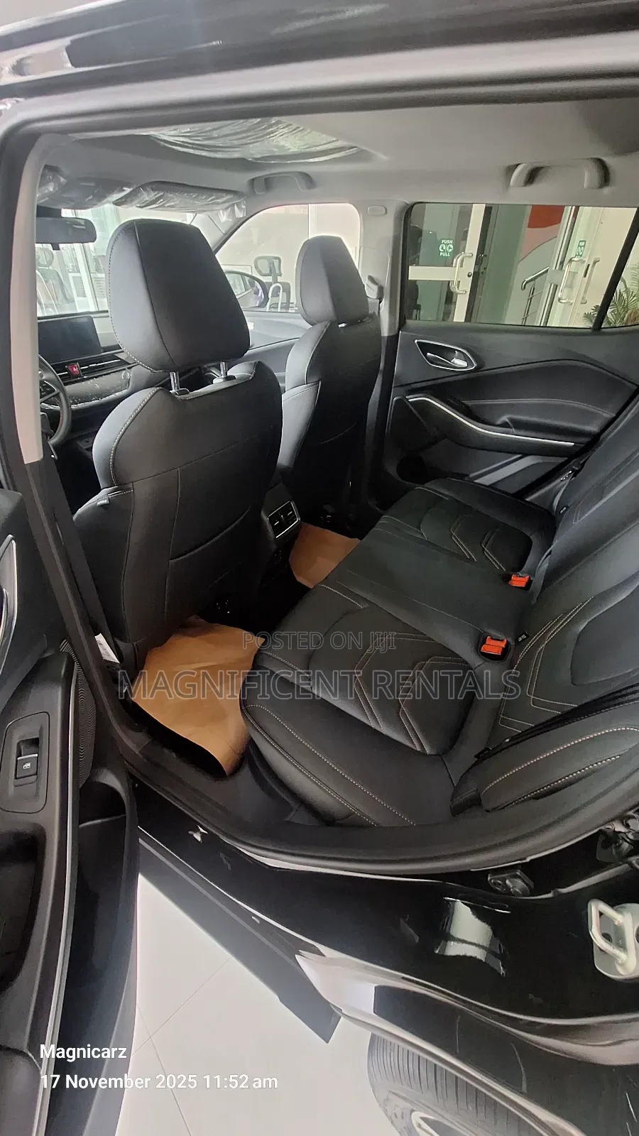 New JAC JS4 2025 Black