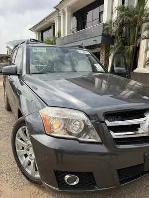 Mercedes-Benz GLK-Class 350 4MATIC 2011 Gray