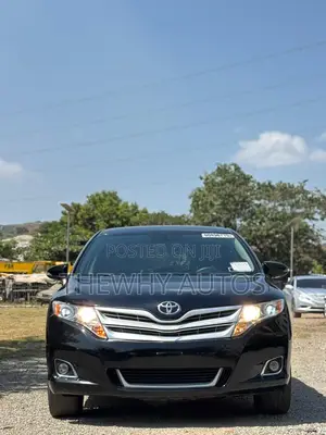 Toyota Venza XLE 4dr Wagon AWD (3.5L 6cyl 6A) 2014 Black