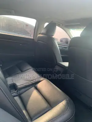 Lexus ES 350 FWD 2014 Silver