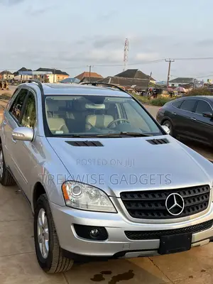 Mercedes-Benz M Class ML 350 AWD 4Matic (3.5L V6 7A) 2006 Silver
