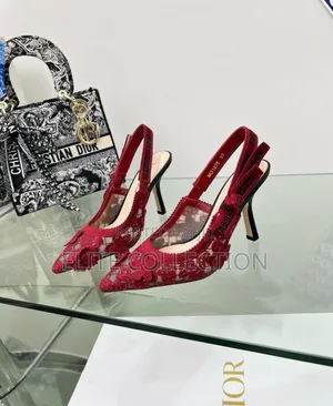 Luxury With Classy Dior Heel
Size: 37-42 Top Notch Quality