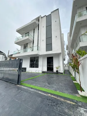 Furnished 5bdrm Mansion in Second Toll Gate for sale