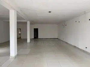 Fully Detached House With Bq for Commercial Use Only
