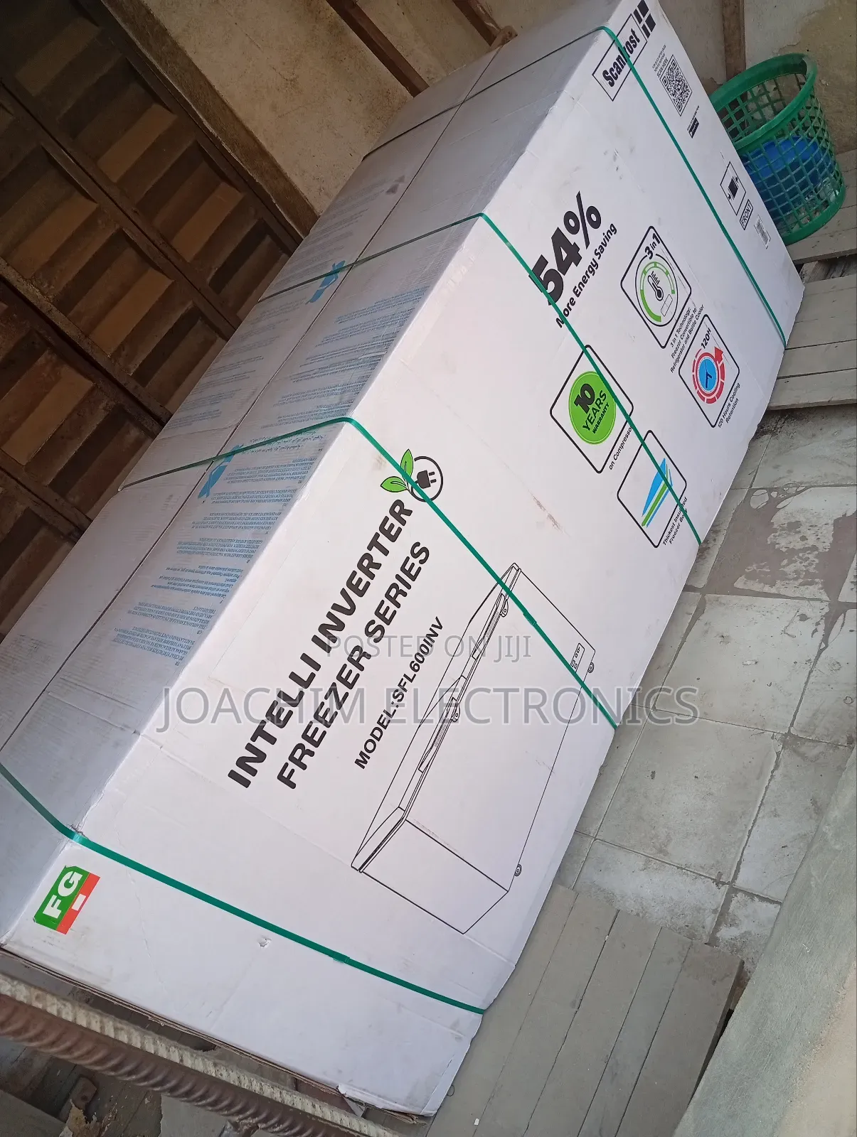 Scanfrost Inverter Deep Freezer 600l