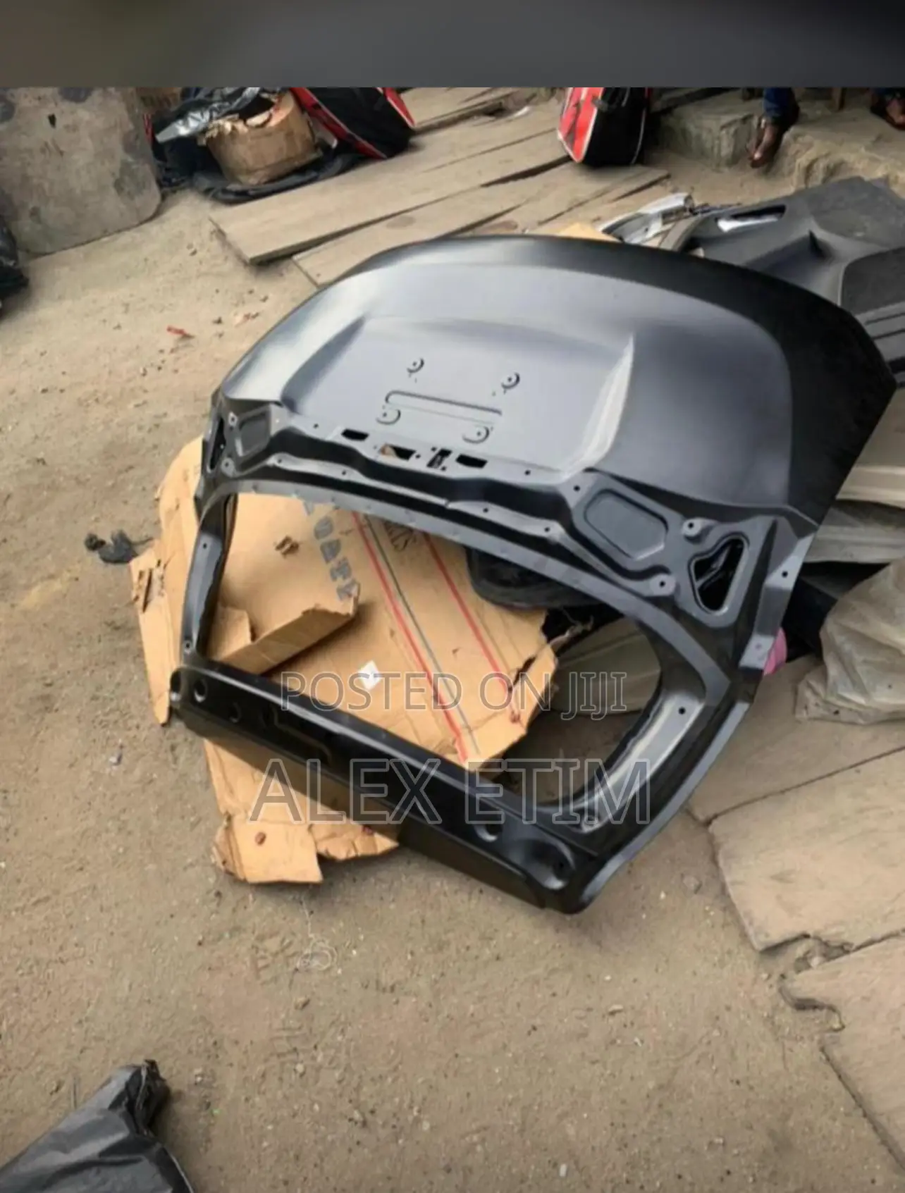 Boot Rav4 2014 Available as Seen