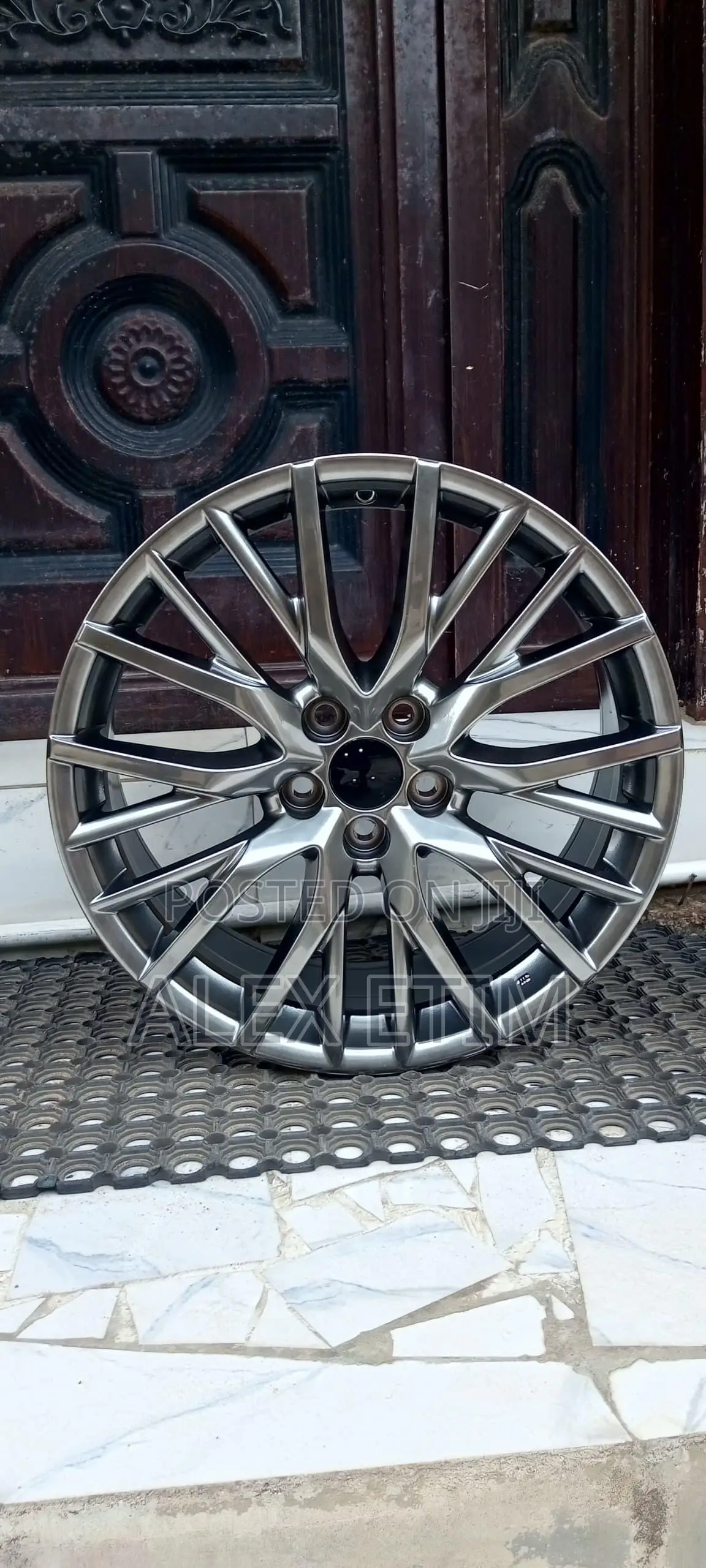 Rim 4runner 015 Available as Seen