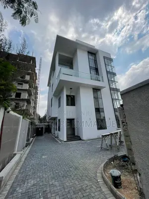 Furnished 6bdrm Duplex in Banana Island, Ikoyi for sale