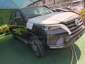 New Toyota Fortuner 2024 Black