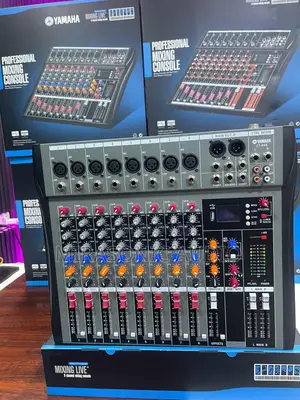 Yamaha 8 Channels Console Mixer With Bluetooth and Usb
