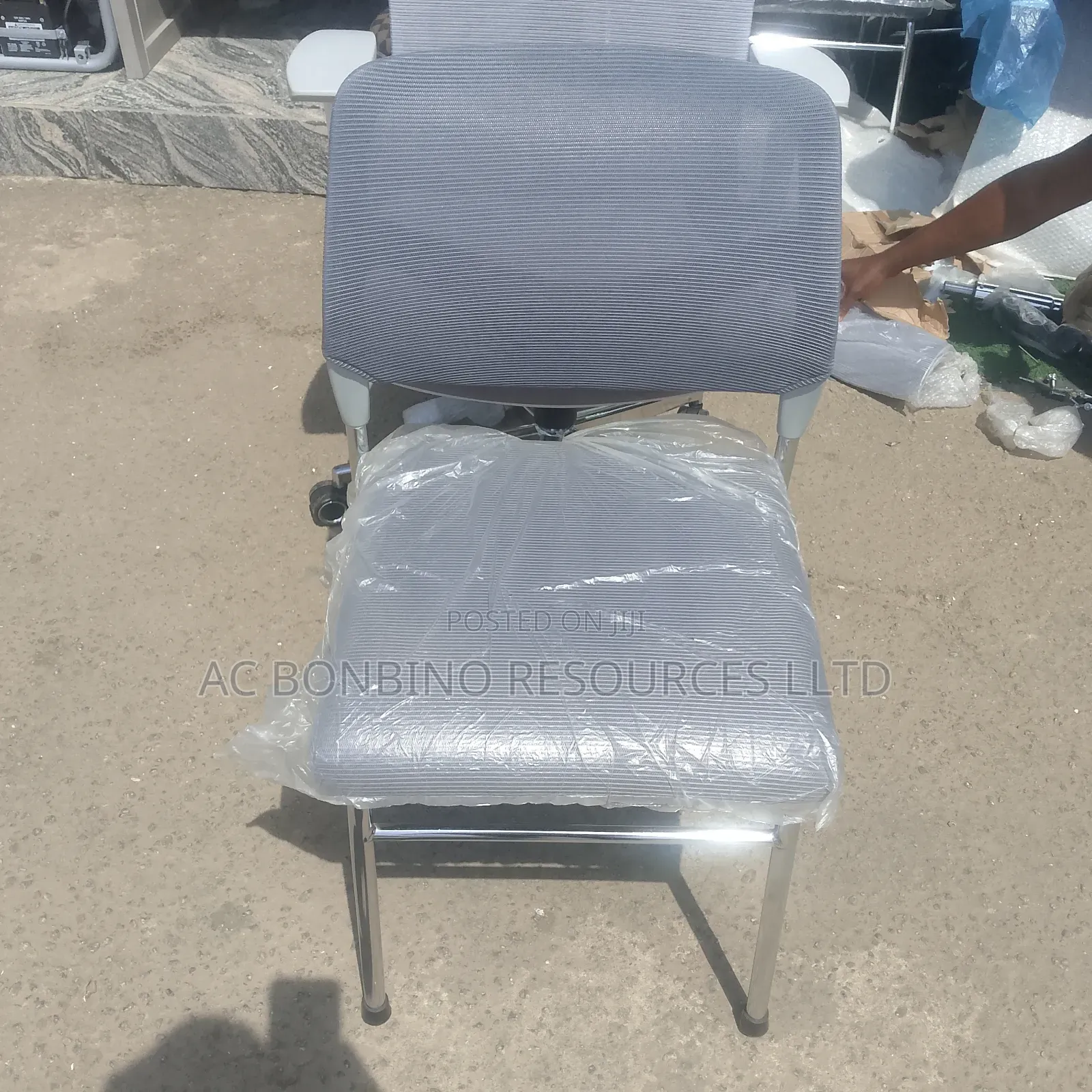 Office Executive Visitors Chairs