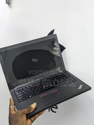 Laptop Lenovo ThinkPad X260 8GB Intel Core I5 HDD+SSD 500GB