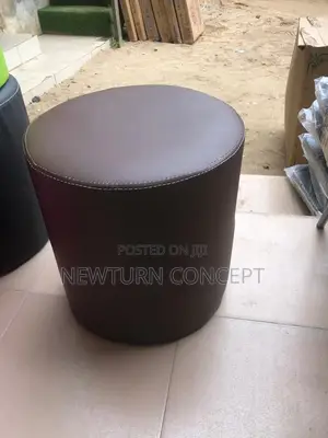 Round Studio Puff