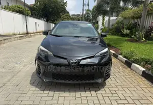 Toyota Corolla SE (1.8L 4cyl 2A) 2019 Black
