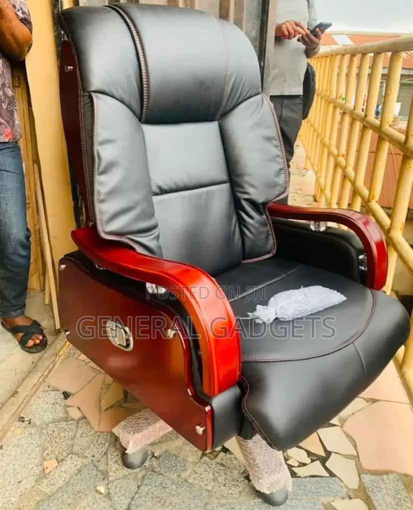 Supreme Executive Office Chair With Massage Functions
