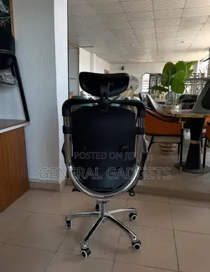 Executive Swivel Chair With Head Rest