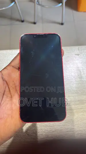 Apple iPhone 13 128 GB Red