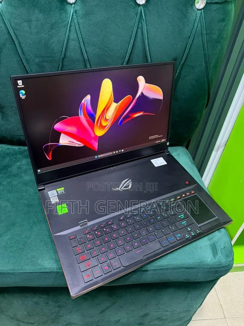 Laptop Asus ROG Zephyrus S GX701 16GB Intel Core i7 SSD 1T