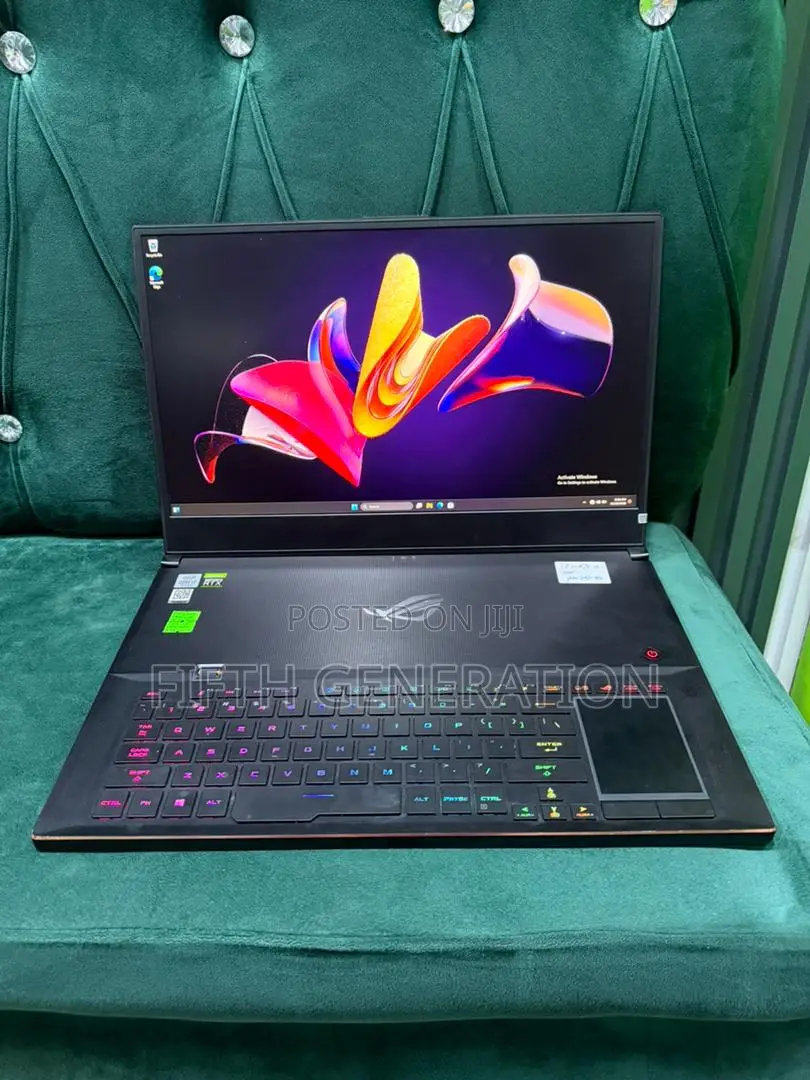 Laptop Asus ROG Zephyrus S GX701 16GB Intel Core i7 SSD 1T