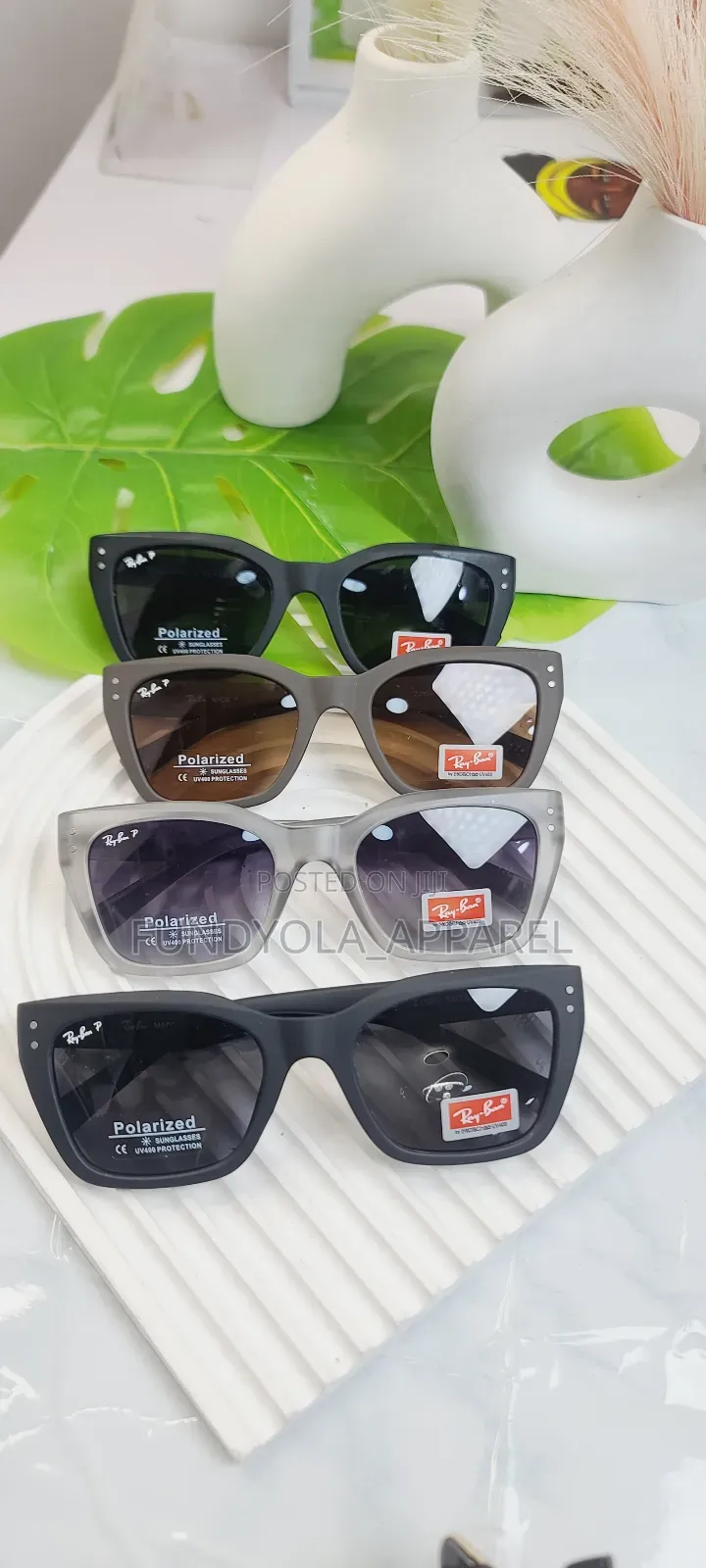 Male Polarized Rayban.