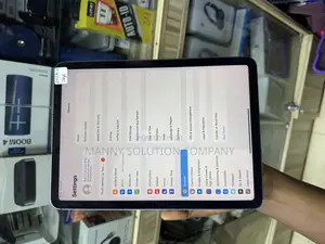 Apple iPad Air (2020) 256 GB Black