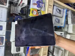 Apple iPad Air (2020) 256 GB Black
