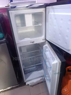 Skyrun Double-Door Top-Mount Refrigerator.
