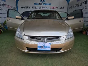 Honda Accord 2004 Gold