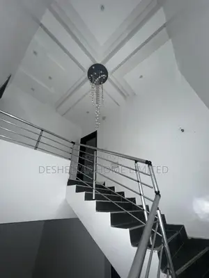 3bdrm Duplex in Cyberville Estate, Ikate for rent