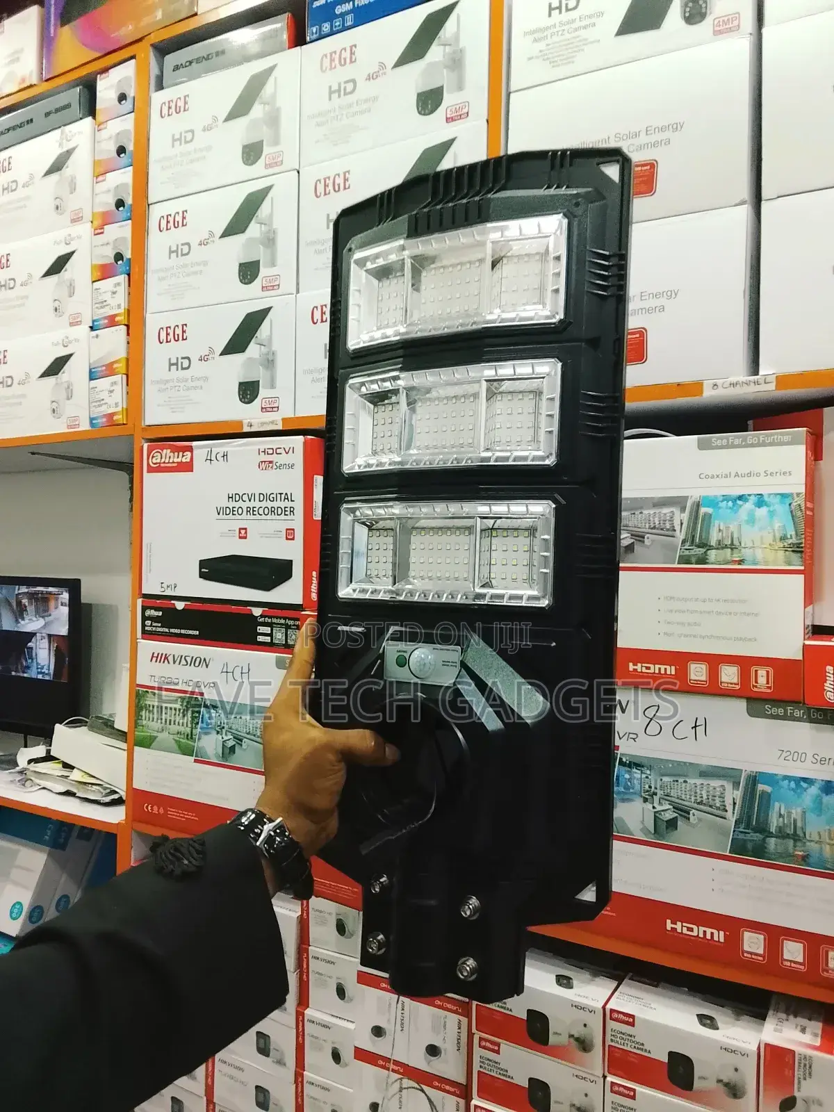 Solar Street Light With Triple Lens Camera