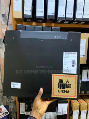 New Laptop Dell Pro 14 16GB Intel Core Ultra 7 SSD 256GB