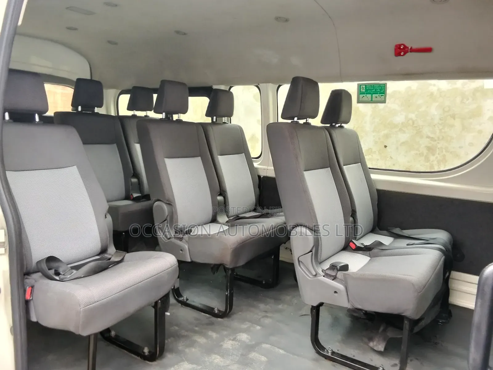 Toyota HiAce 2021 White