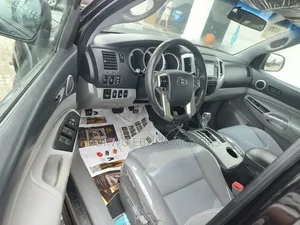 Toyota Tacoma PreRunner 4dr Double Cab 5.0 ft. SB (2.7L 4cyl 4A) 2015