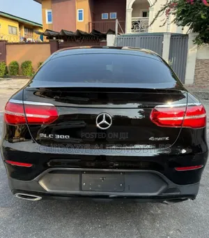 Mercedes-Benz GLC-Class 2017 Black