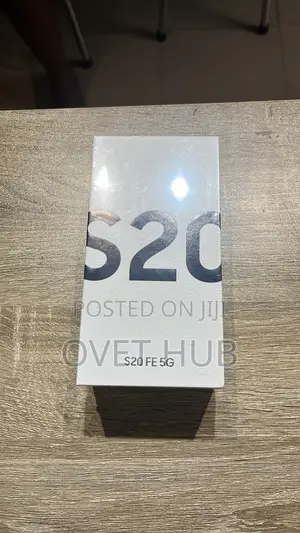New Samsung Galaxy S20 FE 128 GB Purple