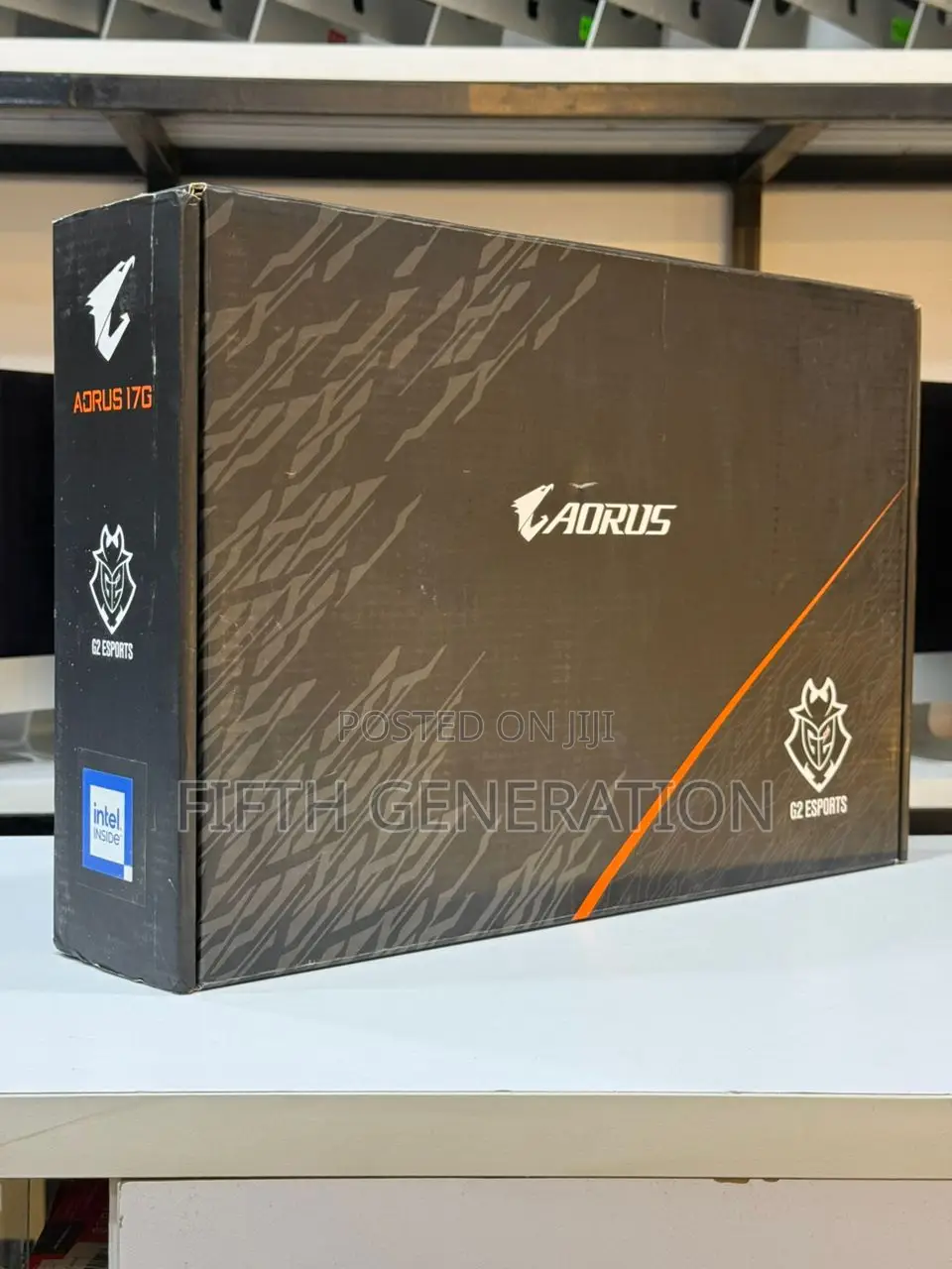 Laptop Gigabyte AORUS 17G 32GB Intel Core i7 SSD 512GB