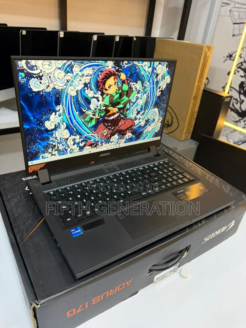 Laptop Gigabyte AORUS 17G 32GB Intel Core i7 SSD 512GB