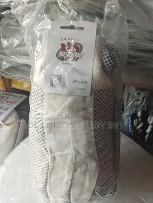 Dotted Hand Gloves
