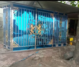 Rolling Stainless Gate