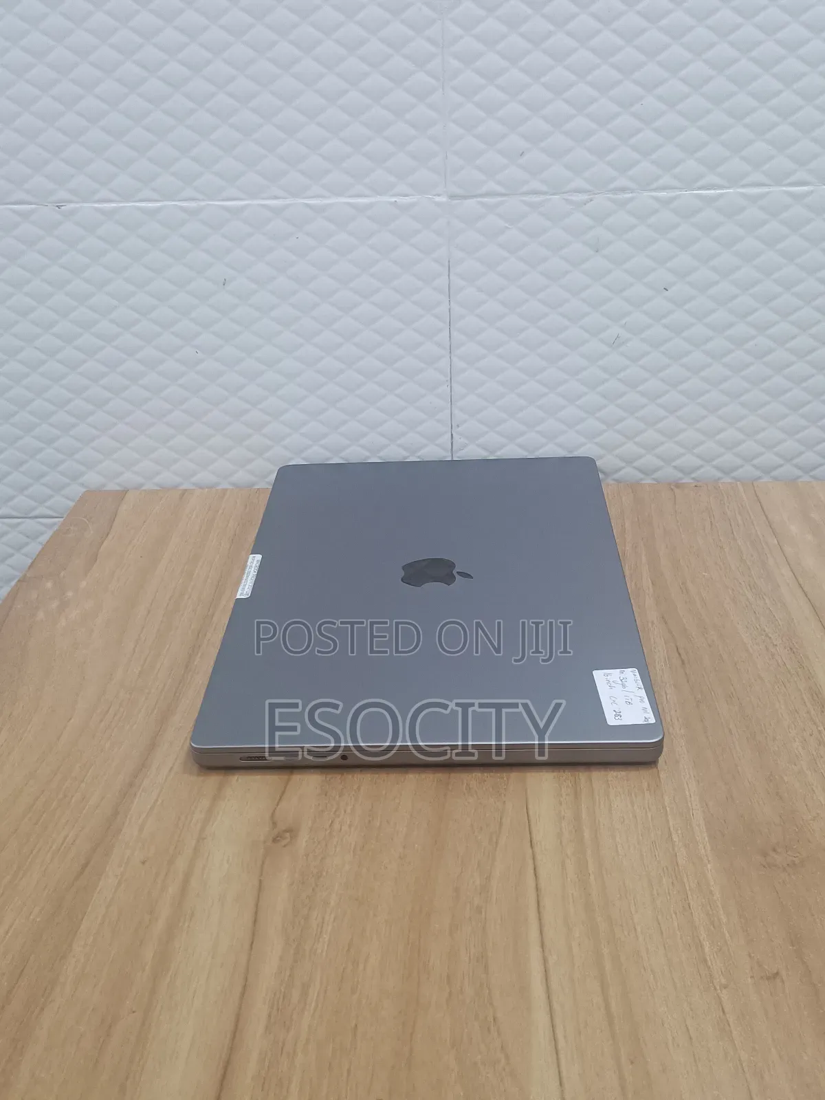 Laptop Apple MacBook Pro 2021 M1 64GB Apple M1 Max SSD 1T