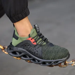 Safety Shoe Sneakers Green