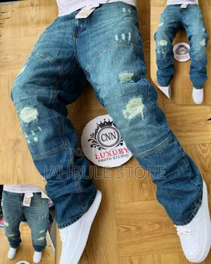 Restock::Baggy Jeans .
