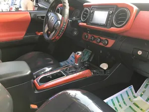 Toyota Tacoma 4dr Double Cab 2016 Black
