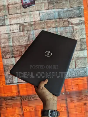 Laptop Dell Latitude 3590 16GB Intel Core i7 SSD 256GB