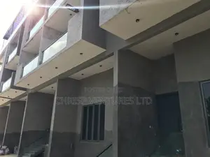 5bdrm Duplex in Ogudu GRA for rent