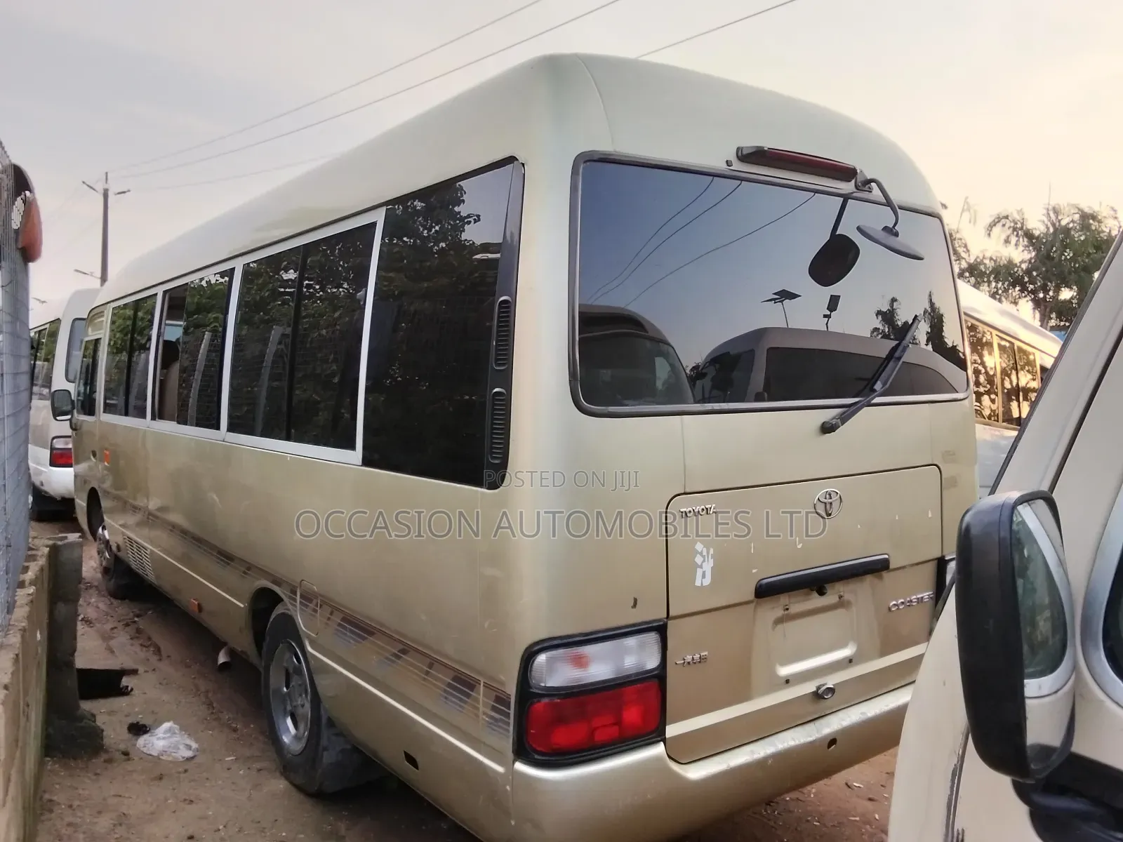 Toyota Coaster 2017 Gold
