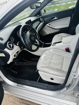 Mercedes-Benz CLA-Class 2014 Silver